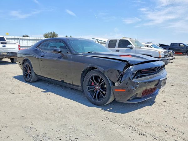 2016 DODGE CHALLENGER SXT
