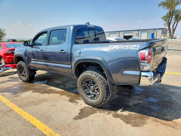 2022 TOYOTA TACOMA SR5