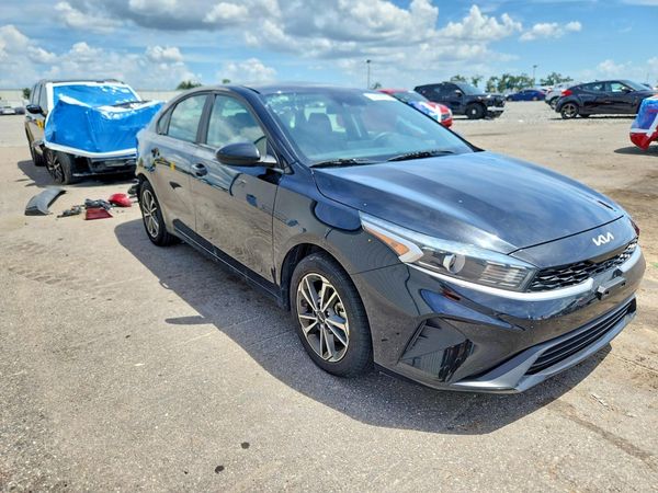 2022 KIA FORTE