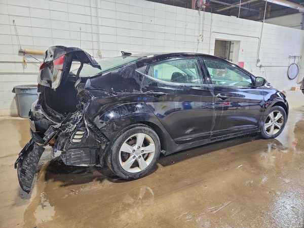 2016 HYUNDAI ELANTRA