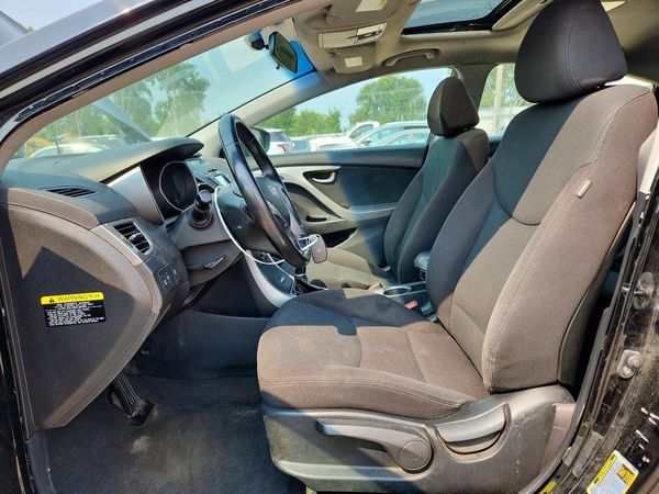 2016 HYUNDAI ELANTRA
