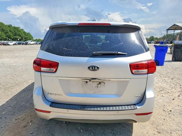 2015 KIA SEDONA GLS - Middle level