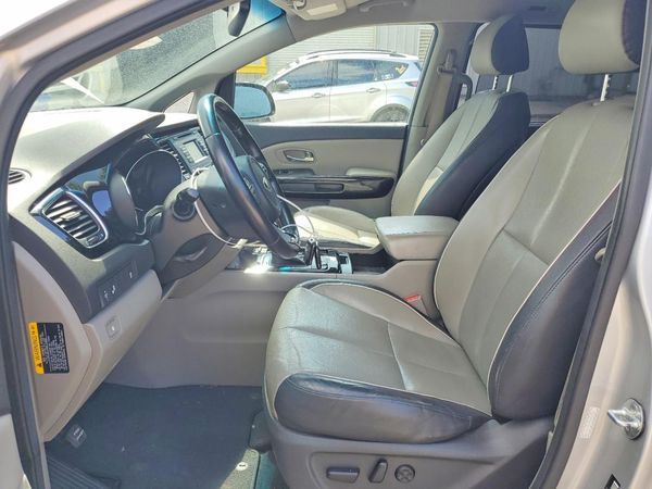 2015 KIA SEDONA GLS - Middle level