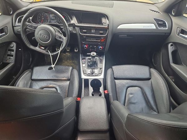 2015 AUDI A4