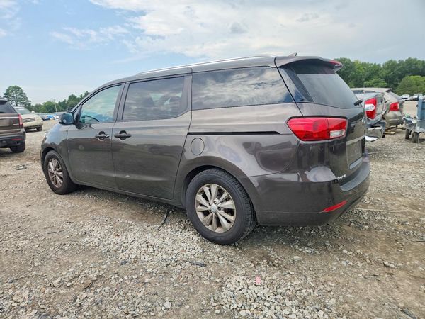 2017 KIA SEDONA LX