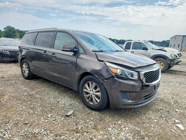 2017 KIA SEDONA LX
