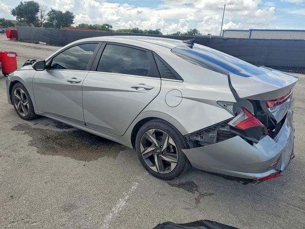 2021 HYUNDAI ELANTRA