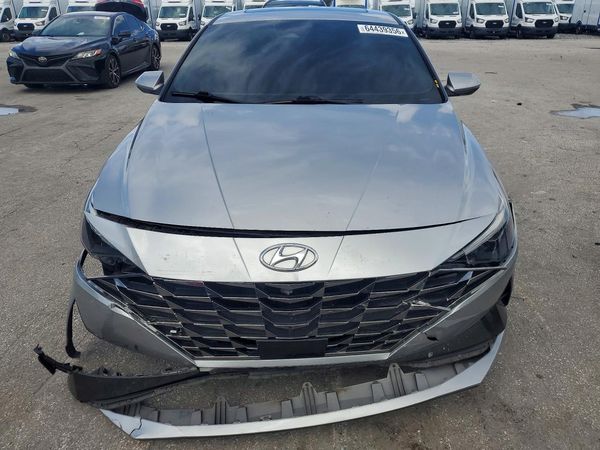2021 HYUNDAI ELANTRA