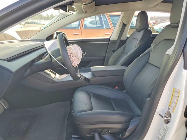 2024 TESLA MODEL 3 — DENT