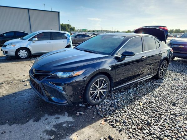 2024 TOYOTA CAMRY