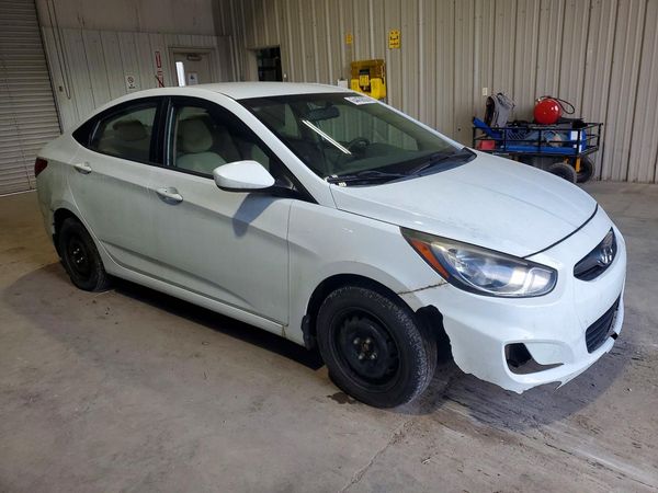 2013 HYUNDAI ACCENT GLS, GS