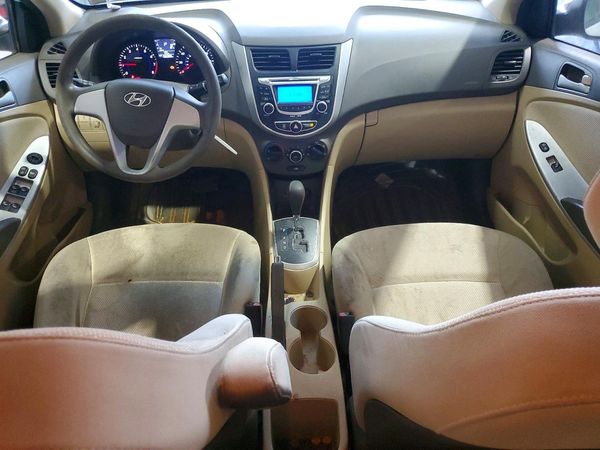 2013 HYUNDAI ACCENT GLS, GS