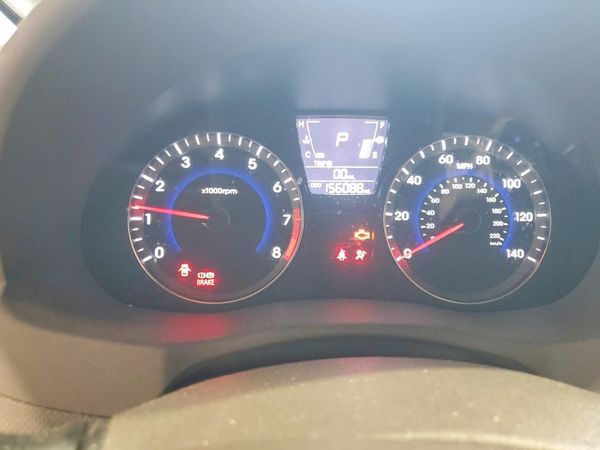 2013 HYUNDAI ACCENT GLS, GS