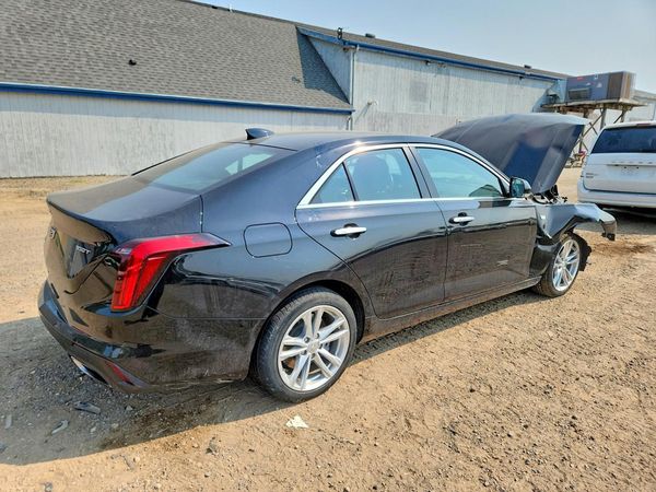 2023 CADILLAC CT4 Luxury+