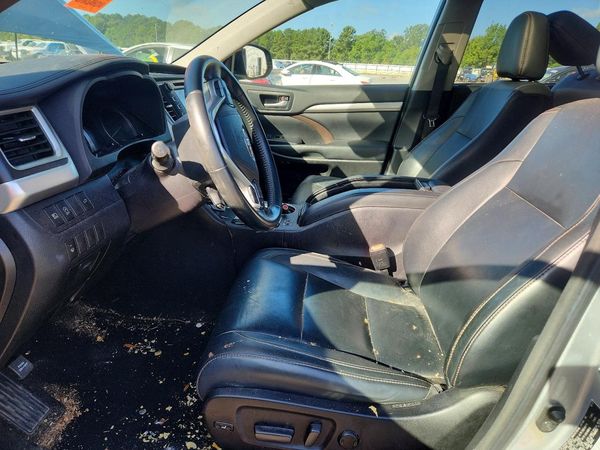 2018 TOYOTA HIGHLANDER SE/XLE — DENT