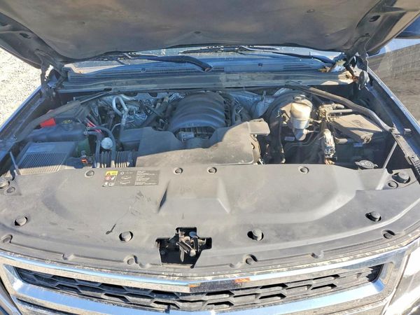 2015 CHEVROLET SUBURBAN LS