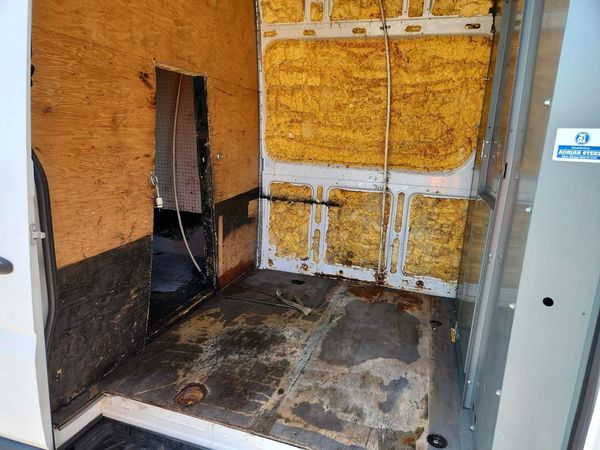2013 MERCEDES-BENZ SPRINTER High Roof