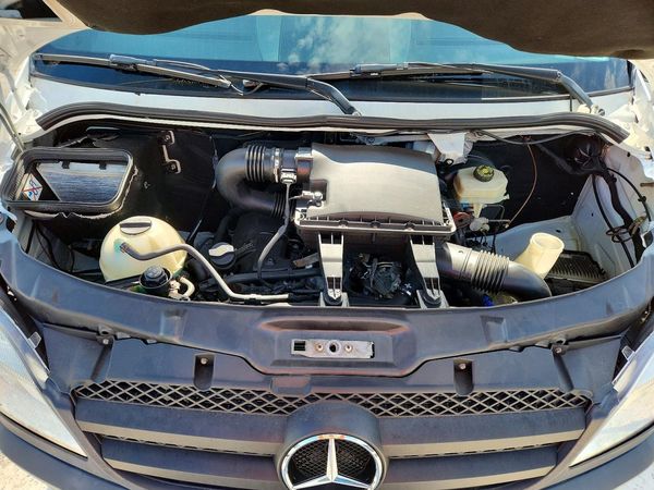 2013 MERCEDES-BENZ SPRINTER High Roof