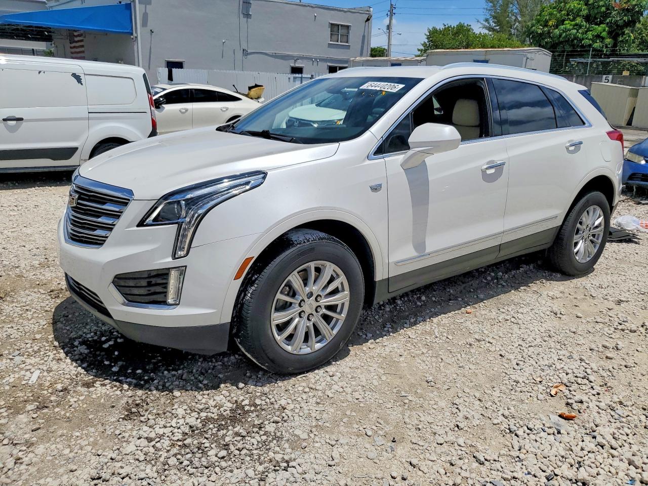 2018 CADILLAC XT5