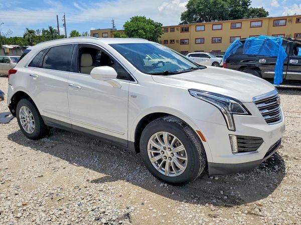 2018 CADILLAC XT5