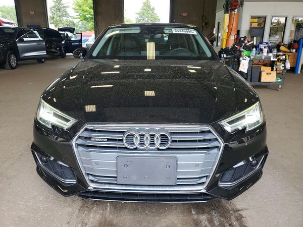 2017 AUDI A4 quattro Prestige