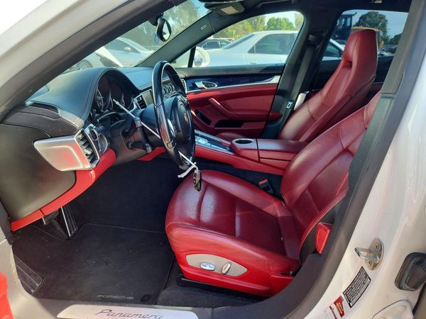 2015 PORSCHE PANAMERA Base (2WD), 4 (4WD)