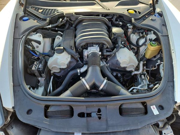 2015 PORSCHE PANAMERA Base (2WD), 4 (4WD)