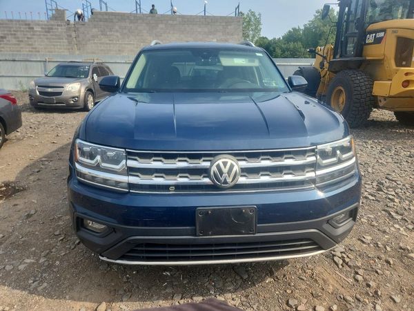 2018 VOLKSWAGEN ATLAS 4Motion SE