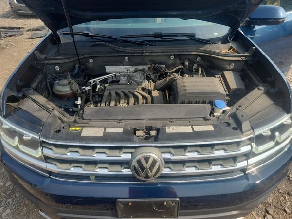 2018 VOLKSWAGEN ATLAS 4Motion SE