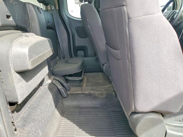 2025 NISSAN FRONTIER