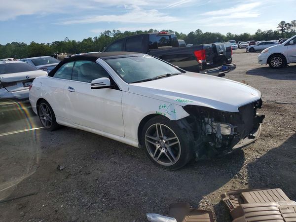 2016 MERCEDES-BENZ E E400
