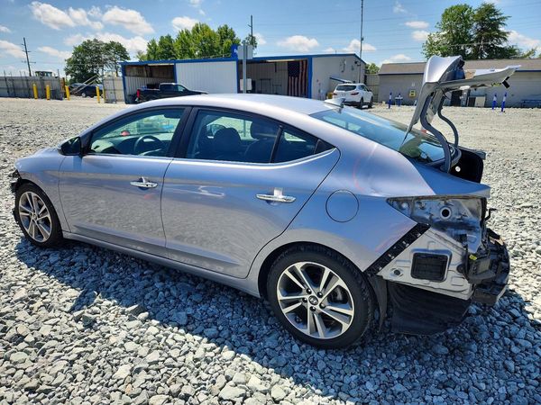 2017 HYUNDAI ELANTRA