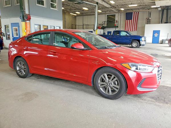 2018 HYUNDAI ELANTRA