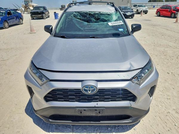 2020 TOYOTA RAV4 LE HV