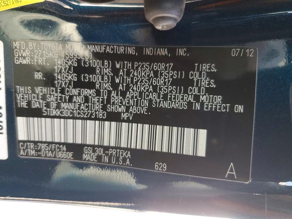 2012 TOYOTA SIENNA