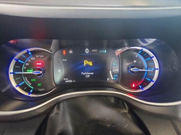 2024 CHRYSLER PACIFICA Select
