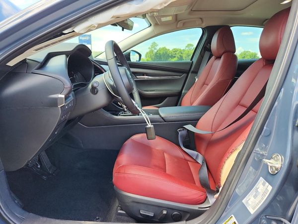 2025 MAZDA 3 Preferred Package
