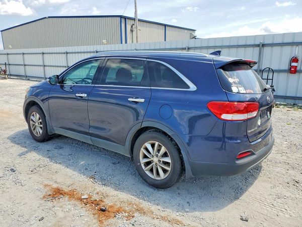2016 KIA SORENTO L / LX