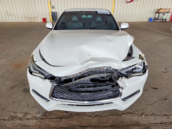 2017 INFINITI Q60