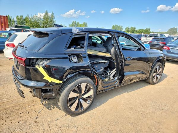 2025 AUDI Q6 E-TRON