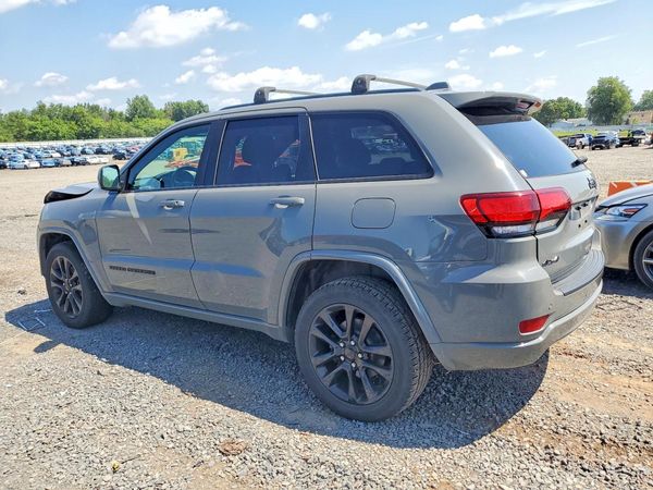 2019 JEEP GRAND CHEROKEE LAREDO 4X4