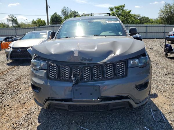 2019 JEEP GRAND CHEROKEE LAREDO 4X4