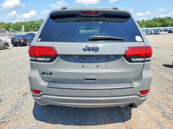 2019 JEEP GRAND CHEROKEE LAREDO 4X4