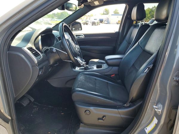 2019 JEEP GRAND CHEROKEE LAREDO 4X4