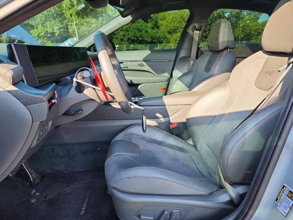 2025 HYUNDAI SONATA