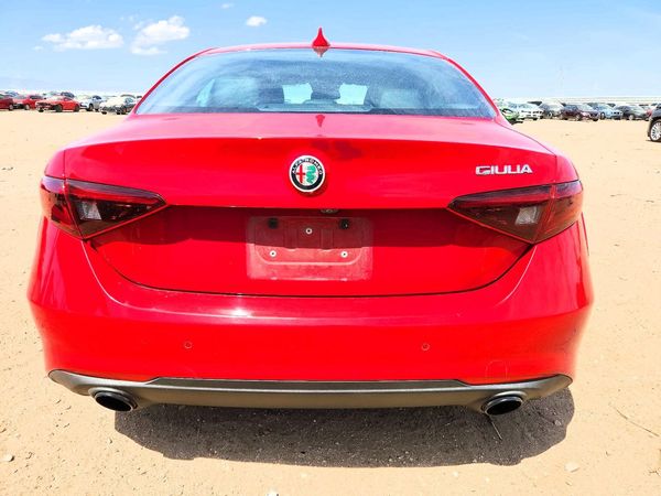 2022 ALFA ROMEO GIULIA RWD