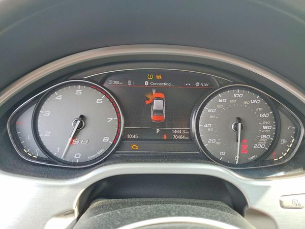 2017 AUDI S8 quattro Plus