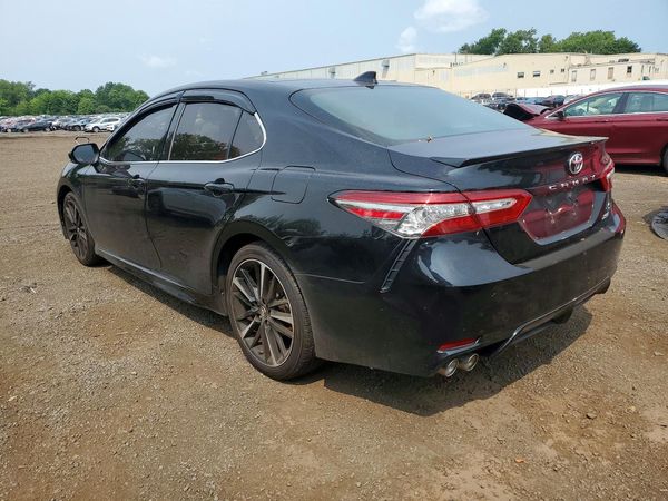 2019 TOYOTA CAMRY