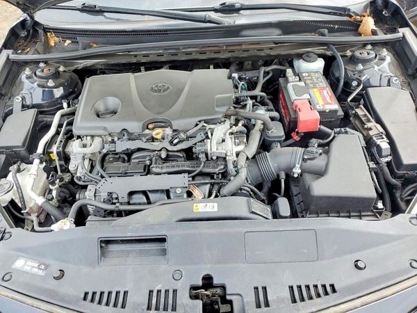 2019 TOYOTA CAMRY