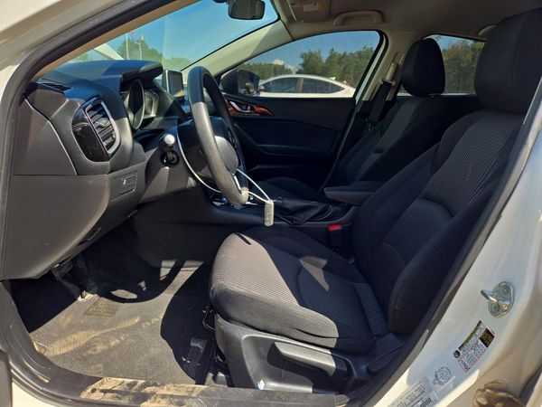 2014 MAZDA 3 Touring/GS